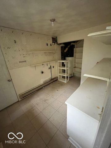 6270 S 800 E, Zionsville, IN 46077