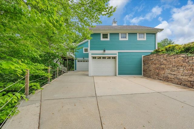 615 Seaton Dr, Smithville, TN 37166