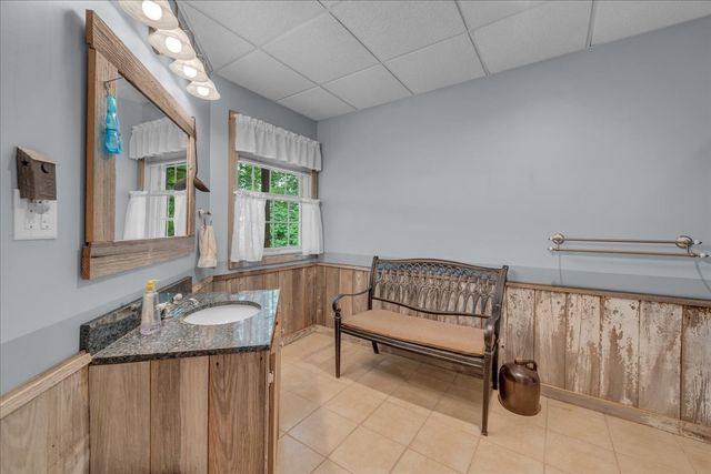 615 Seaton Dr, Smithville, TN 37166