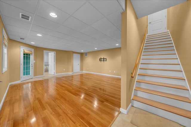 615 Seaton Dr, Smithville, TN 37166