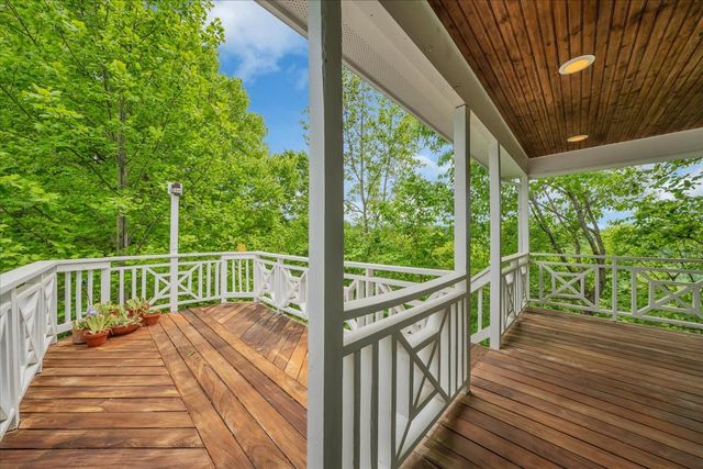 615 Seaton Dr, Smithville, TN 37166