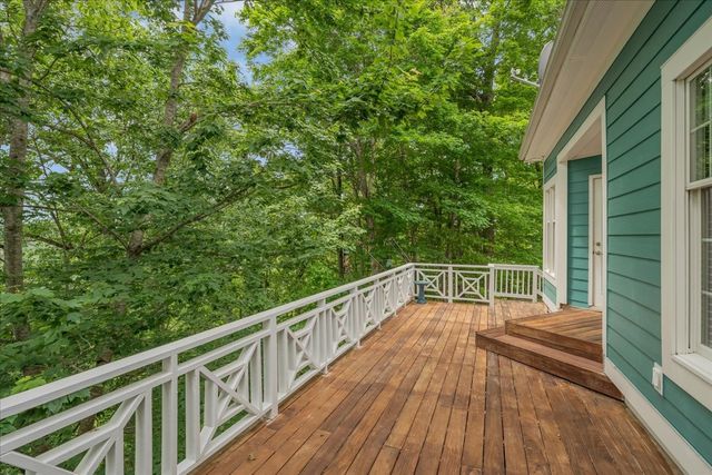 615 Seaton Dr, Smithville, TN 37166