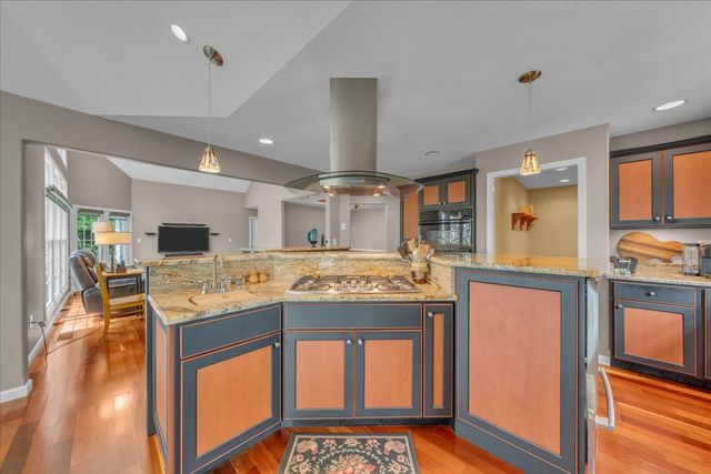 615 Seaton Dr, Smithville, TN 37166