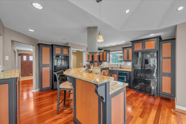 615 Seaton Dr, Smithville, TN 37166