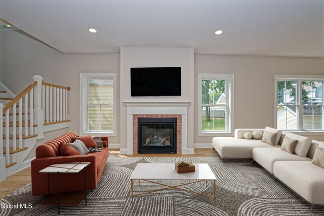 295 Jefferson Street, Saratoga Springs, Inside, NY 12866