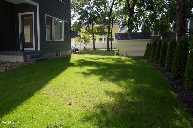 295 Jefferson Street, Saratoga Springs, Inside, NY 12866