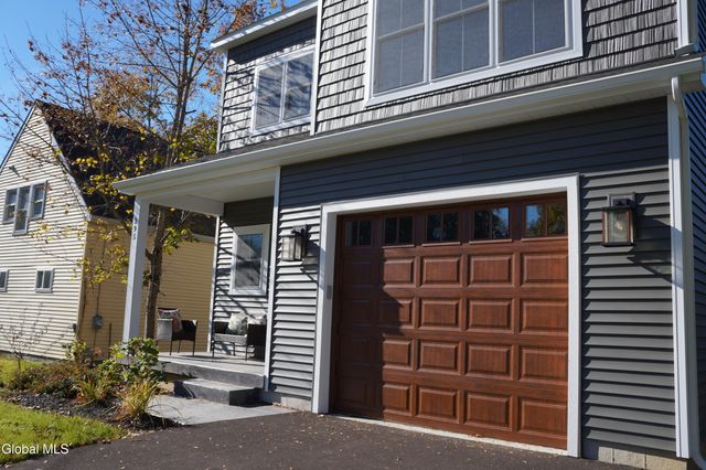 295 Jefferson Street, Saratoga Springs, Inside, NY 12866