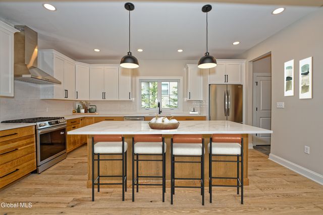 295 Jefferson Street, Saratoga Springs, Inside, NY 12866