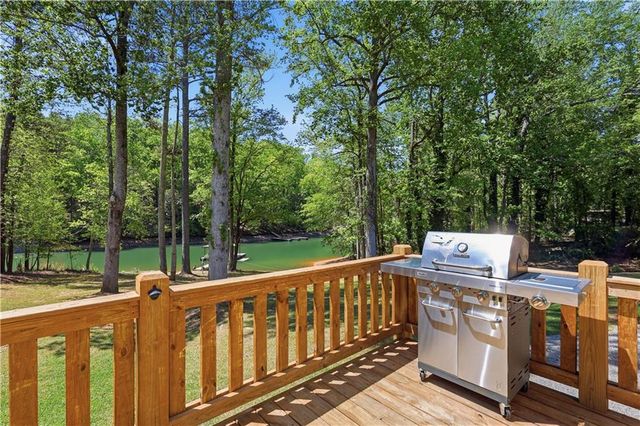 3214 Simpson Park Road, Gainesville, GA 30506