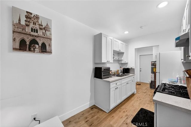 511 W Manchester, Inglewood, CA 90301