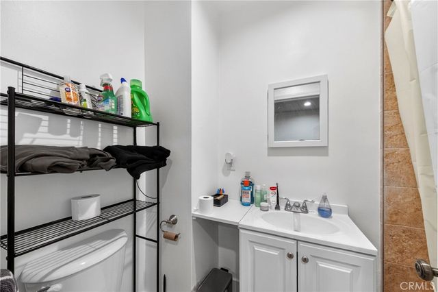 511 W Manchester, Inglewood, CA 90301