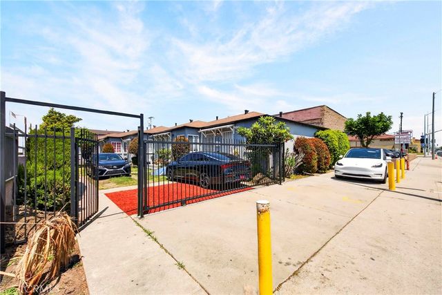 511 W Manchester, Inglewood, CA 90301