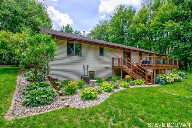 5915 141st Avenue, Fillmore Twp, MI 49423