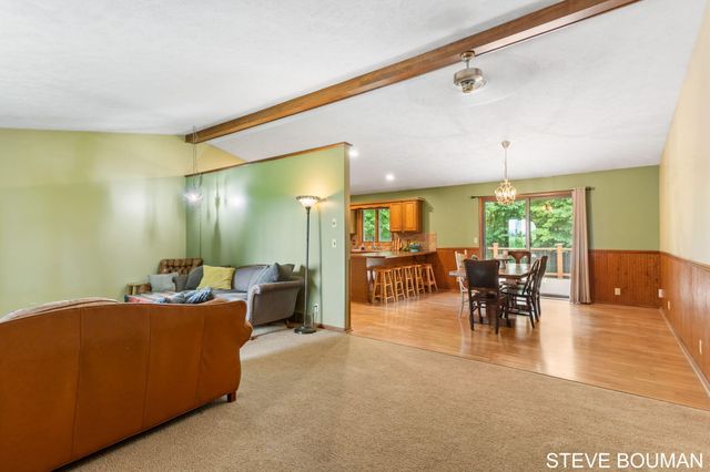 5915 141st Avenue, Fillmore Twp, MI 49423