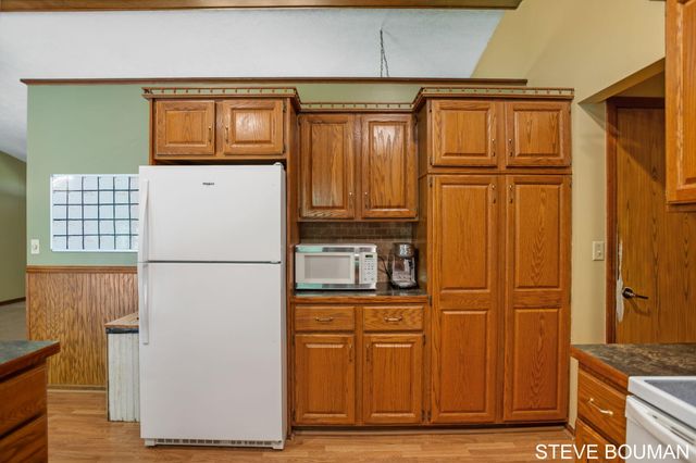 5915 141st Avenue, Fillmore Twp, MI 49423