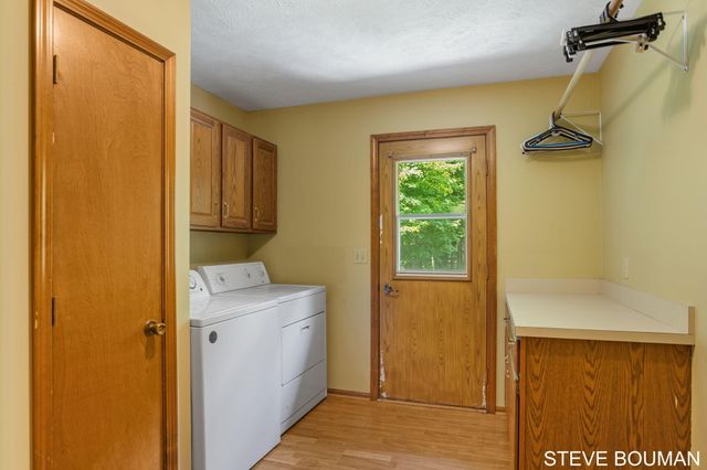 5915 141st Avenue, Fillmore Twp, MI 49423
