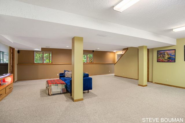 5915 141st Avenue, Fillmore Twp, MI 49423