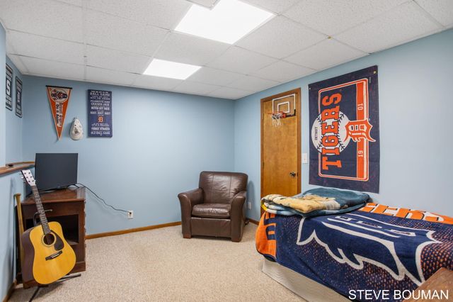 5915 141st Avenue, Fillmore Twp, MI 49423