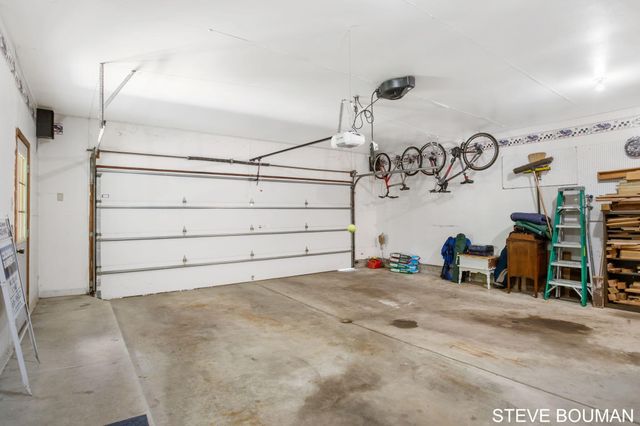 5915 141st Avenue, Fillmore Twp, MI 49423