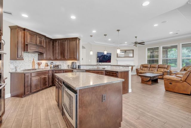14607 Sterling Court, Willis, TX 77378