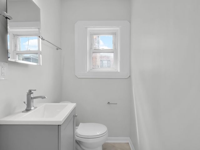 5132 S DREXEL Avenue 2D, Chicago, IL 60615
