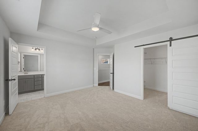 2000 Wild Oaks Ct, Antioch, TN 37013