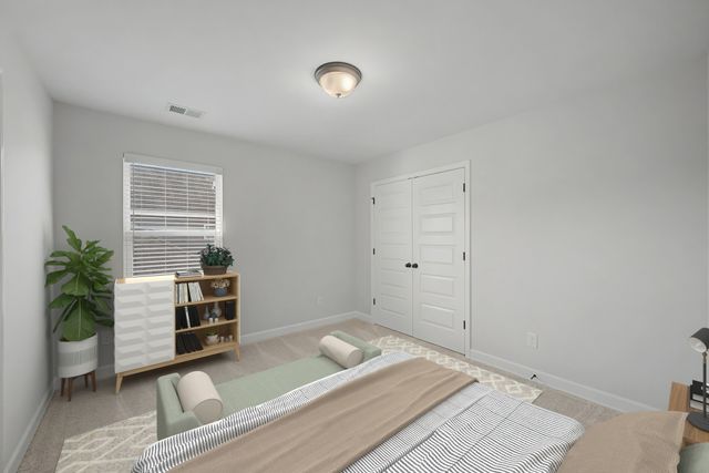 2000 Wild Oaks Ct, Antioch, TN 37013