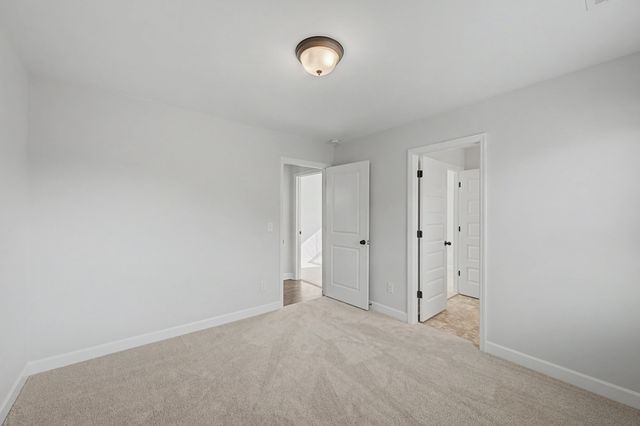 2000 Wild Oaks Ct, Antioch, TN 37013