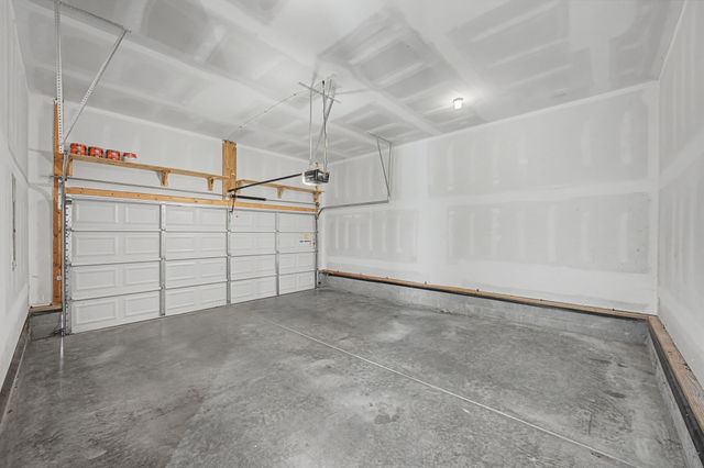 2000 Wild Oaks Ct, Antioch, TN 37013