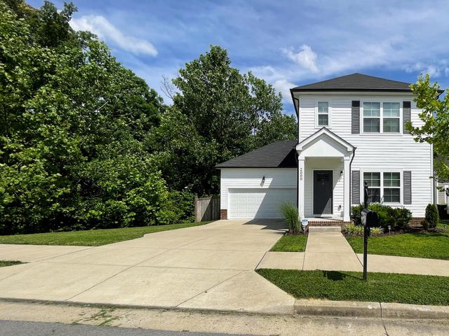 2000 Wild Oaks Ct, Antioch, TN 37013