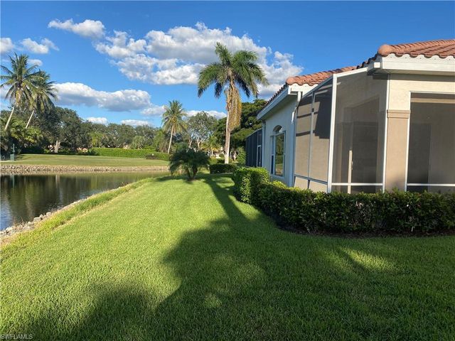 9181 Las Maderas DR, Bonita Springs, FL 34135