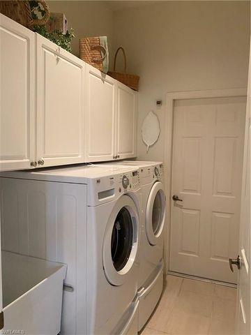 9181 Las Maderas DR, Bonita Springs, FL 34135