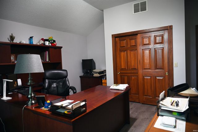 12405 Doty Road, New Haven, IN 46774