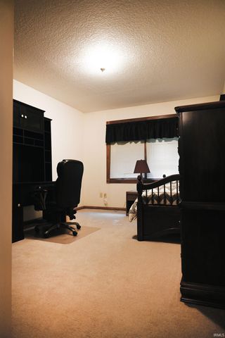 12405 Doty Road, New Haven, IN 46774