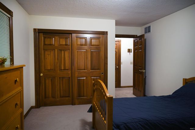 12405 Doty Road, New Haven, IN 46774