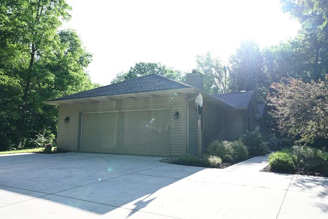 12405 Doty Road, New Haven, IN 46774