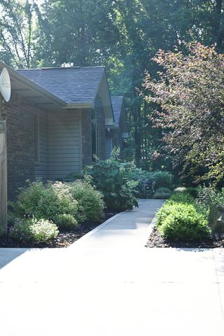 12405 Doty Road, New Haven, IN 46774