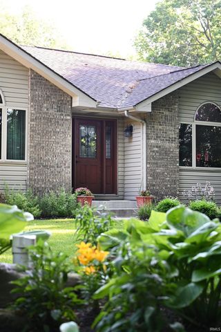 12405 Doty Road, New Haven, IN 46774