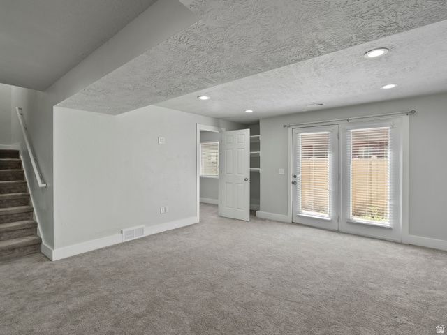 10968 MAPLE FARMS LN, South Jordan, UT 84095