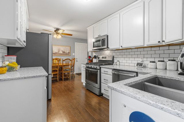 3130 Jo Ann Drive, Joliet, IL 60431