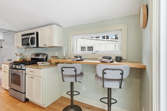48 Forrester, Newburyport, MA 01950