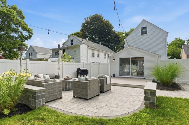 48 Forrester, Newburyport, MA 01950