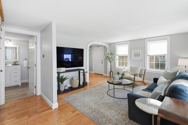 48 Forrester, Newburyport, MA 01950