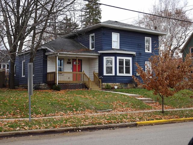 701 Blaine Street, Edgerton, WI 53534