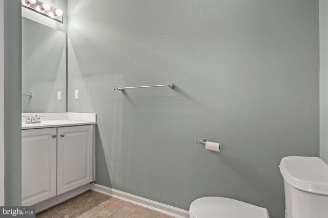 5 RIVER LN, Delanco, NJ 08075