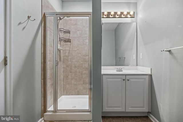 5 RIVER LN, Delanco, NJ 08075