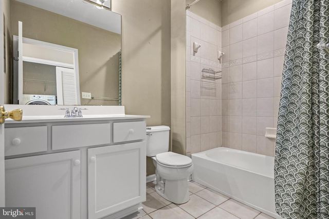 5 RIVER LN, Delanco, NJ 08075