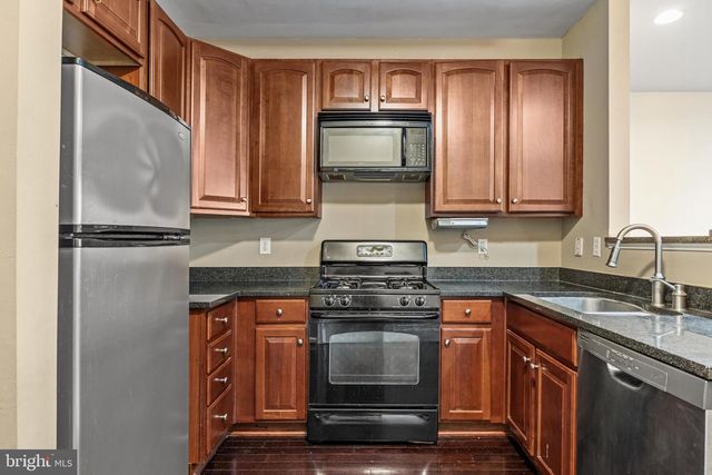 5 RIVER LN, Delanco, NJ 08075