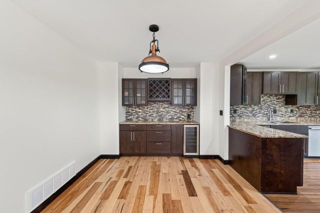 1157 Rose Lane, New Brighton, MN 55112
