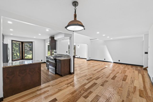 1157 Rose Lane, New Brighton, MN 55112